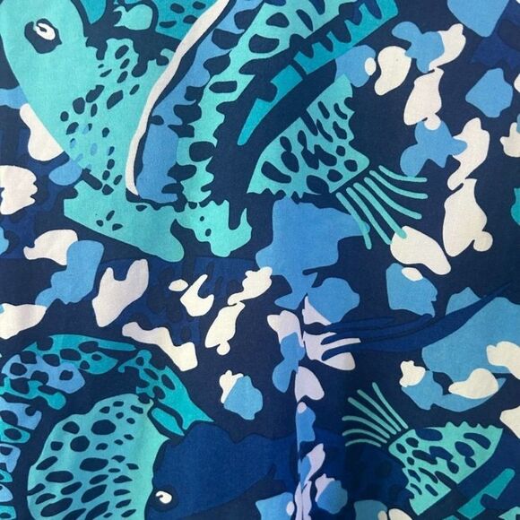 Escapada Living Small Blue Fish Printed 3/4 Sleeve Blouse - Picture 5 of 7